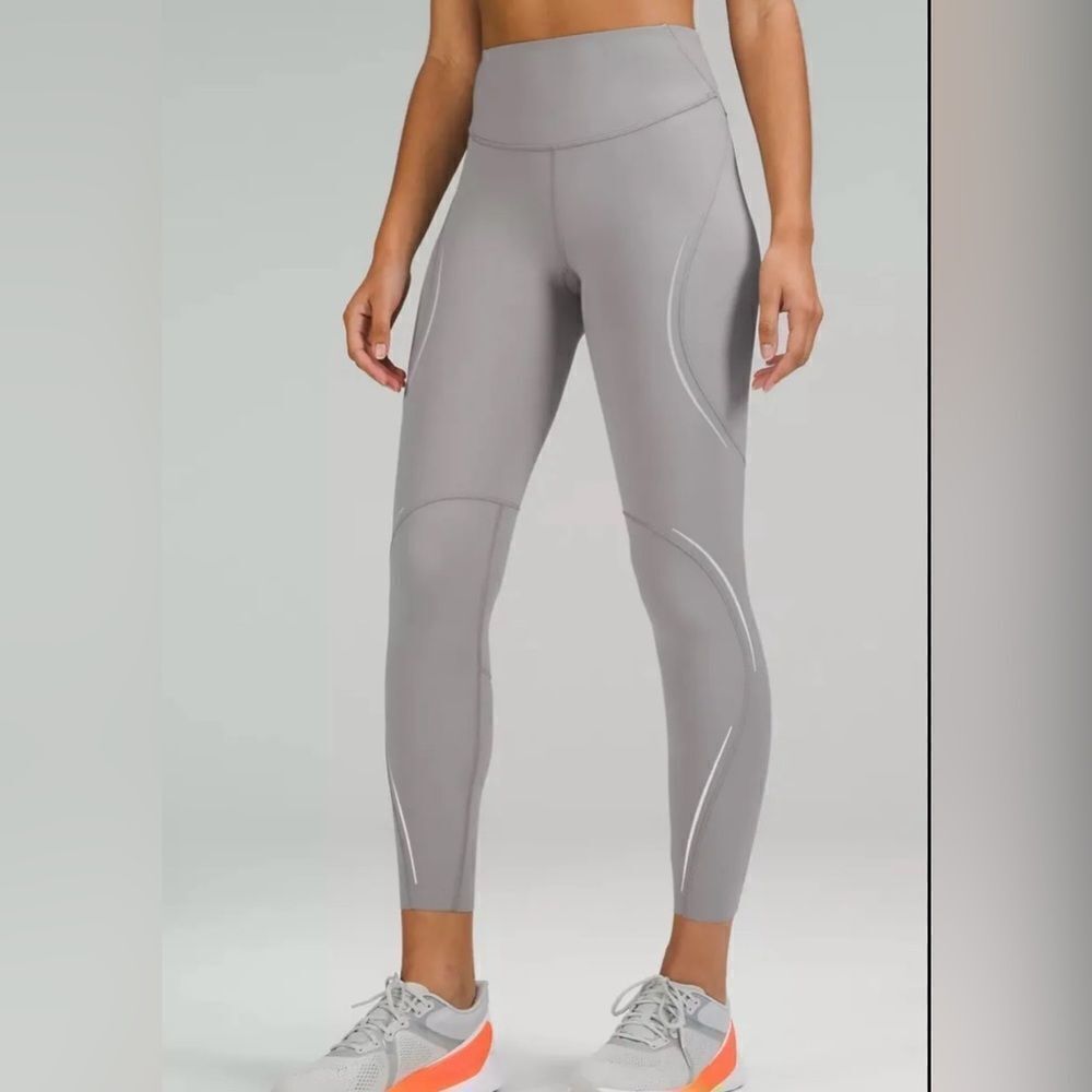 LuLuLemon Base Pace Reflective High Rise Tight 25”